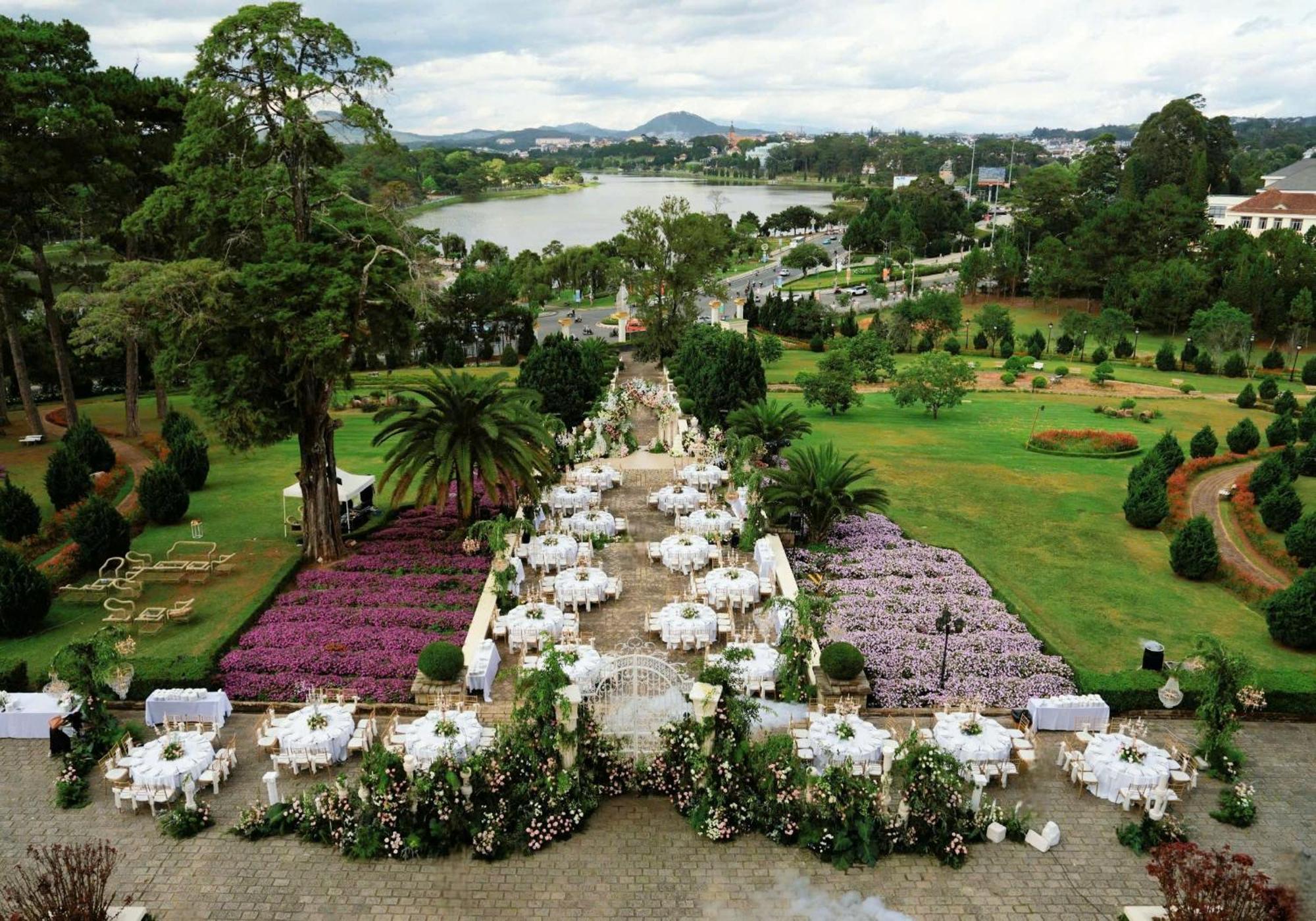 Dalat Palace Heritage Hotel ภายนอก รูปภาพ