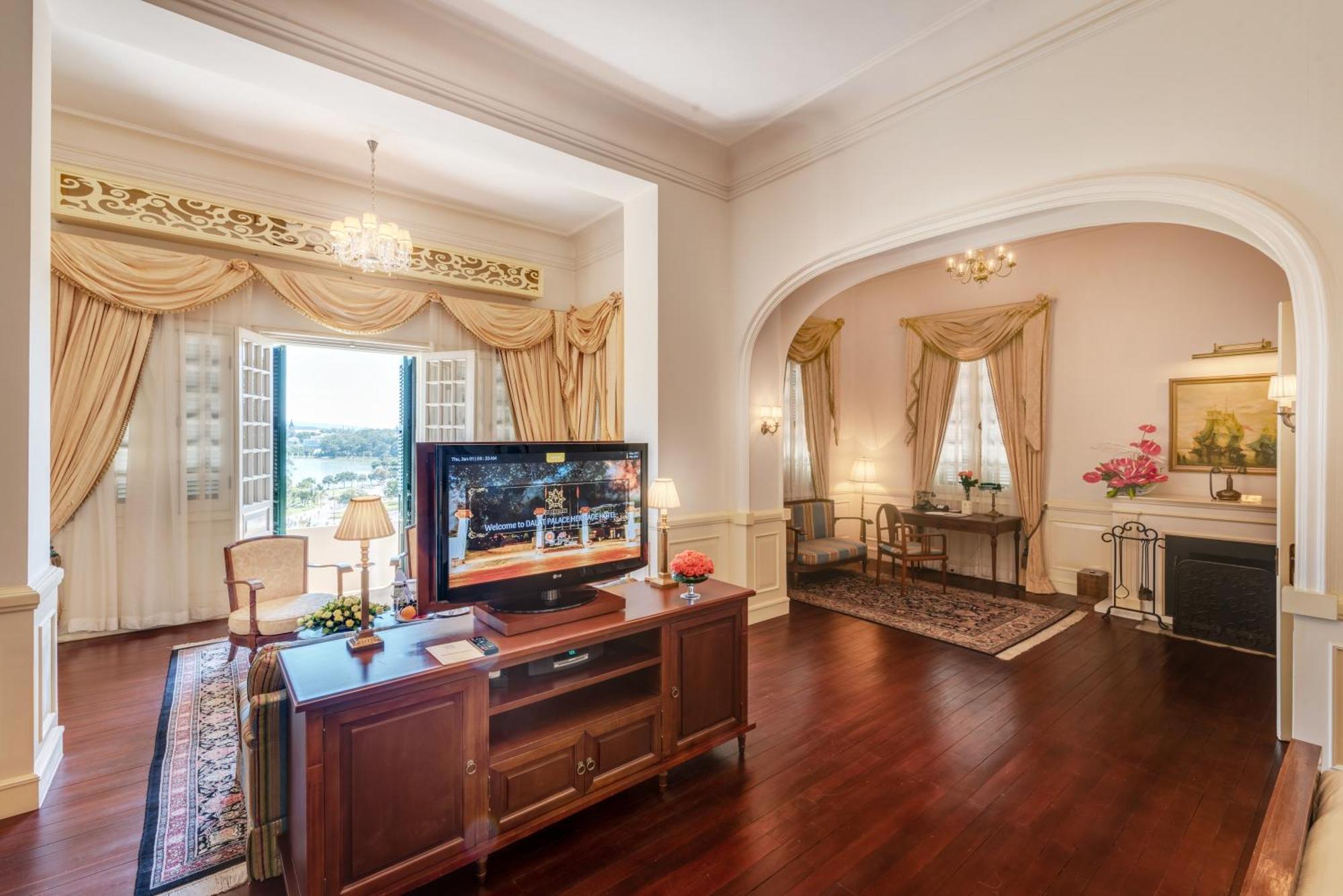 Dalat Palace Heritage Hotel ภายนอก รูปภาพ