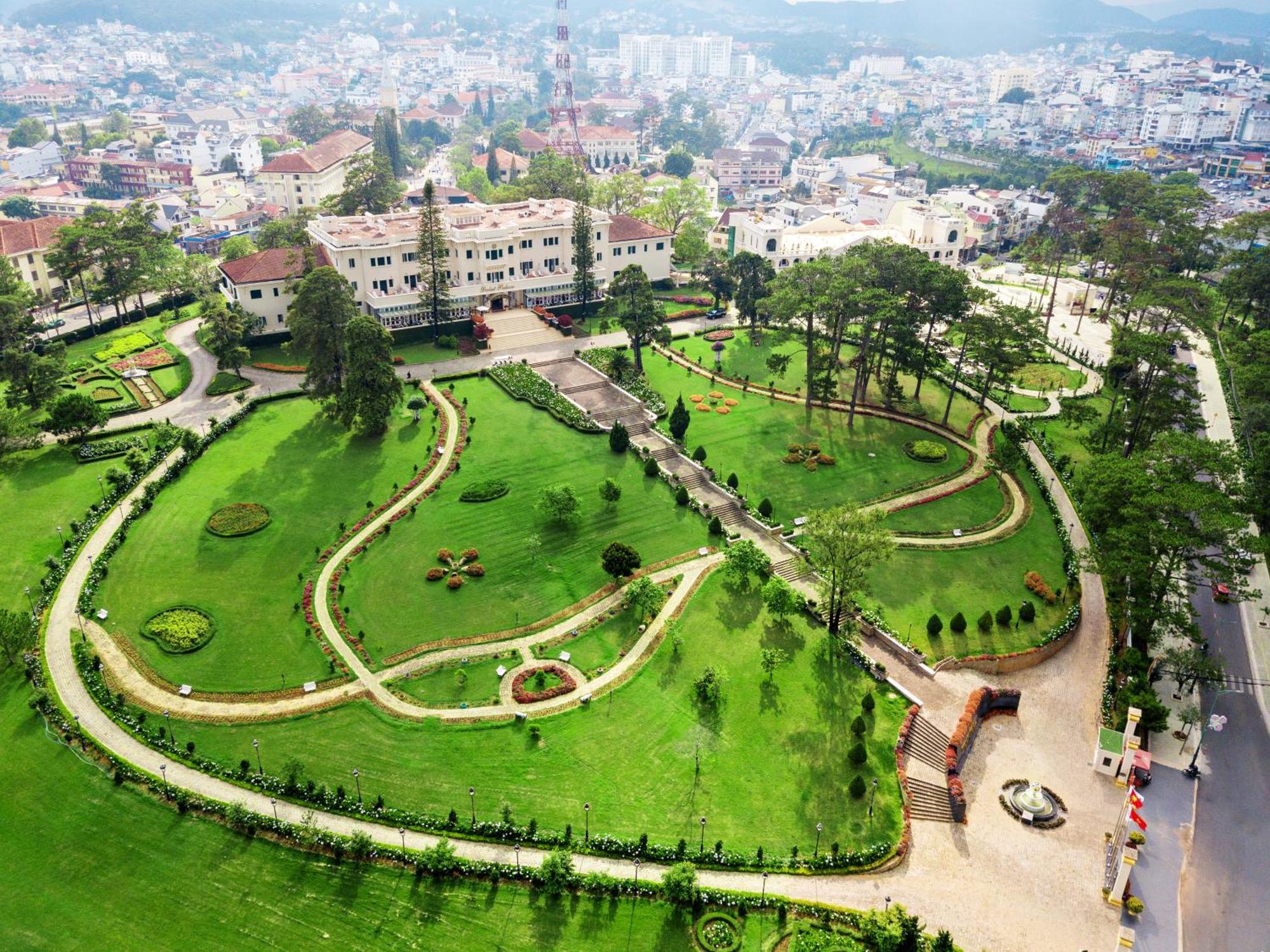 Dalat Palace Heritage Hotel ภายนอก รูปภาพ